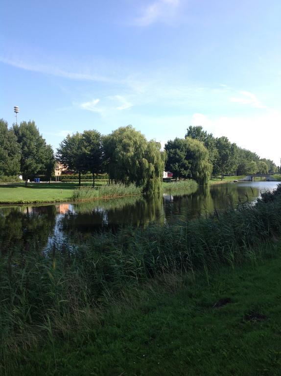 B&B Het Witte Huis Almere Luaran gambar