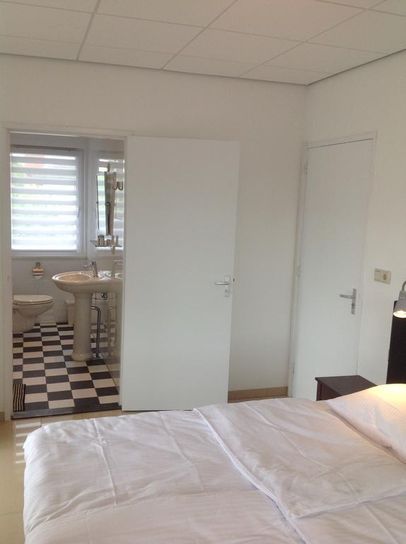B&B Het Witte Huis Almere Luaran gambar