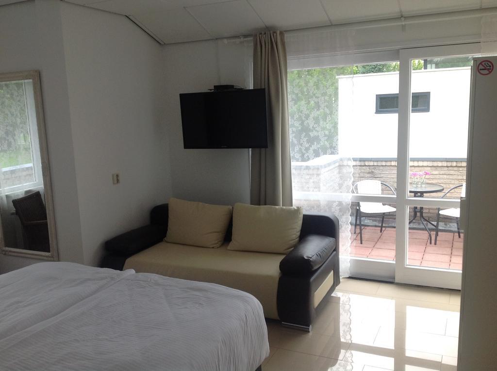 B&B Het Witte Huis Almere Luaran gambar