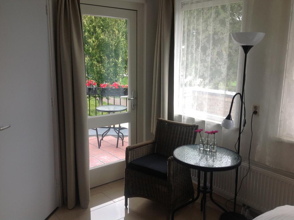 B&B Het Witte Huis Almere Luaran gambar