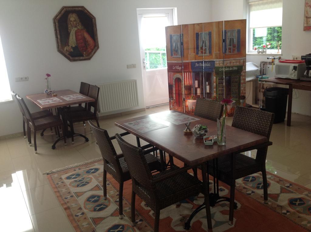 B&B Het Witte Huis Almere Luaran gambar