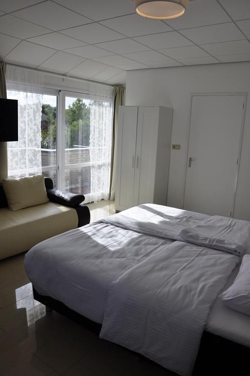 B&B Het Witte Huis Almere Luaran gambar