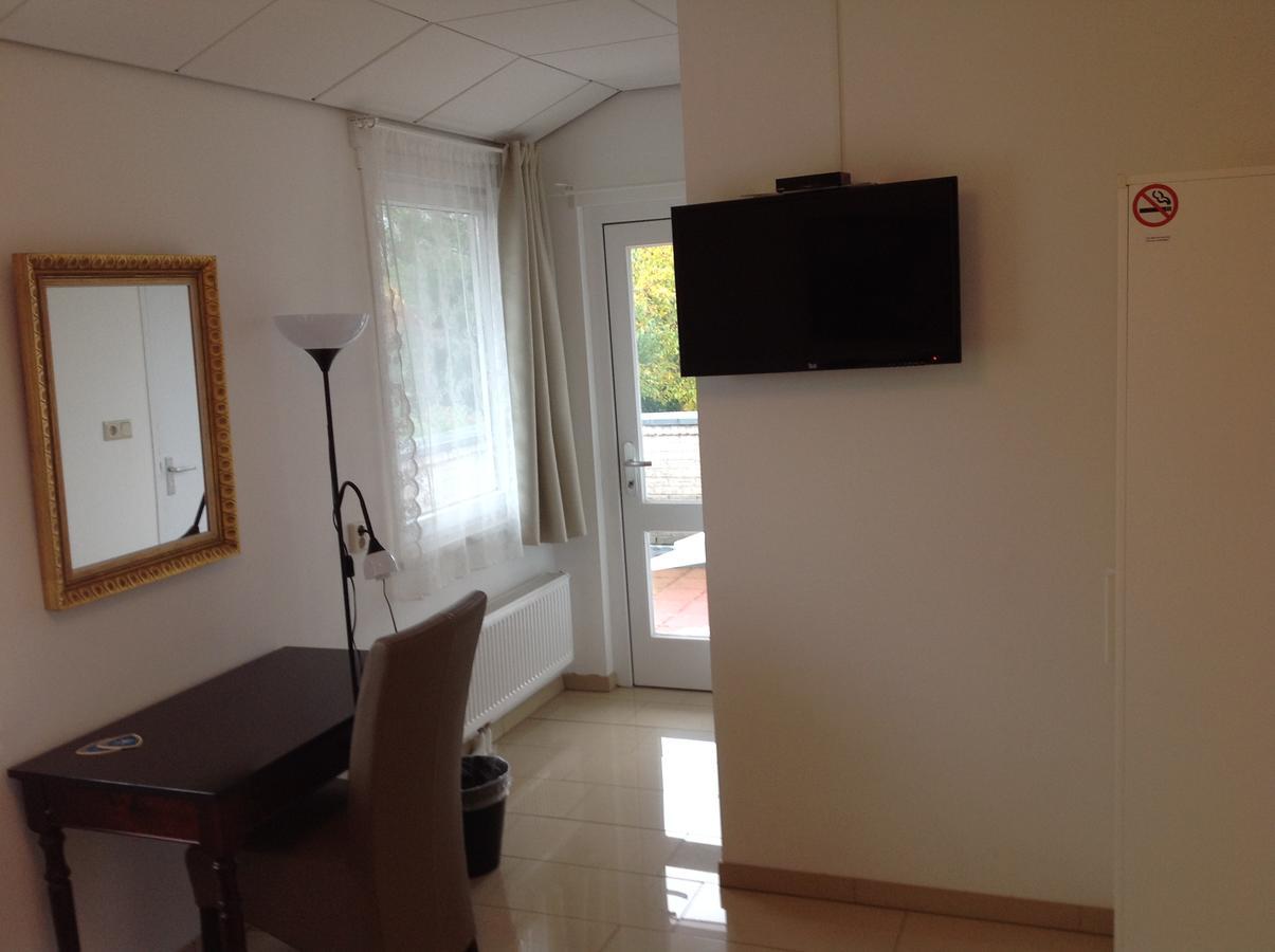 B&B Het Witte Huis Almere Luaran gambar